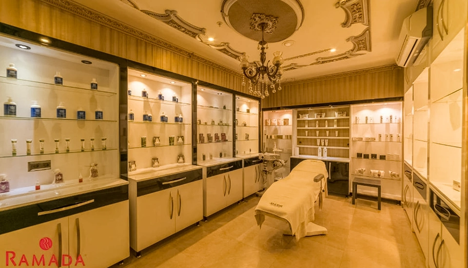 هتل رامادا ریزورت اند گلف کوش آداسی